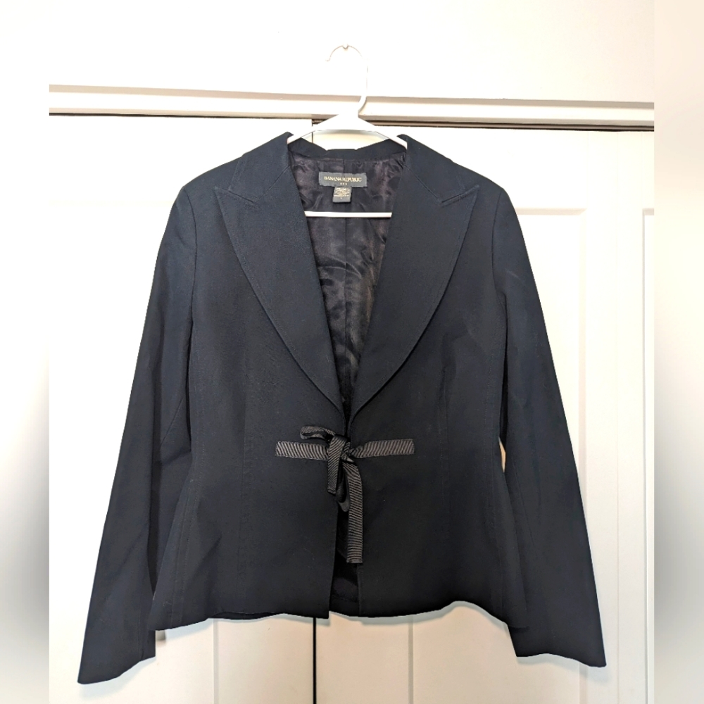 Banana Republic Dark Green Women's Tie Front Blazer size L